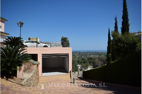 Villa in Pedreguer zu verkaufen, Woongedeelte 425 m², Bouwjaar 2006, + Fussbodenheizung, Klimaanlage, Grondstuk 1382 m², 5 Slaapkamers, 4 Badkamers, Pool, ref.: MV-2376-9