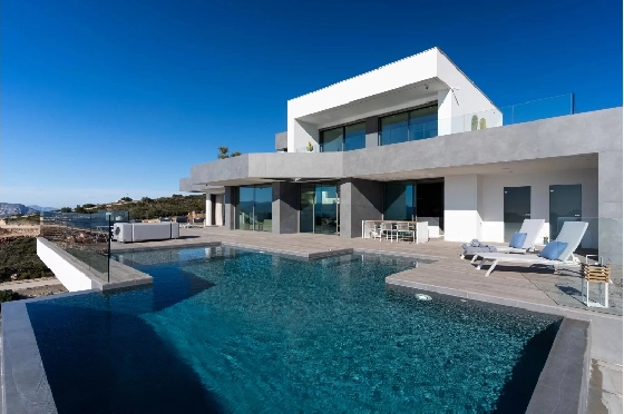 Villa in Cumbre del Sol zu verkaufen, Woongedeelte 542 m², Grondstuk 1168 m², 4 Slaapkamers, 6 Badkamers, Pool, ref.: BS-84135249-1