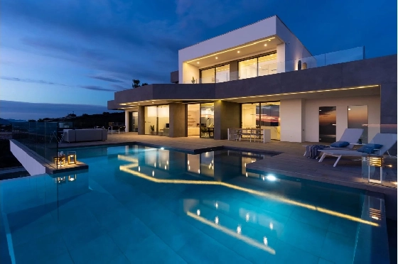 Villa in Cumbre del Sol zu verkaufen, Woongedeelte 542 m², Grondstuk 1168 m², 4 Slaapkamers, 6 Badkamers, Pool, ref.: BS-84135249-2