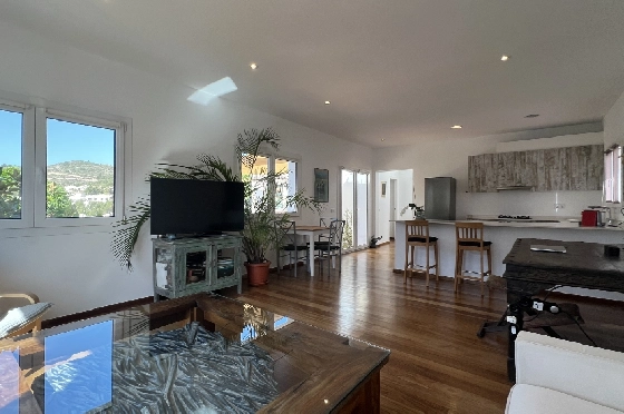 Villa in Pedreguer zu verkaufen, Woongedeelte 137 m², Bouwjaar 2015, Zustand gepflegt, + Ofen, Klimaanlage, Grondstuk 403 m², 2 Slaapkamers, 2 Badkamers, Pool, ref.: RG-0124-12