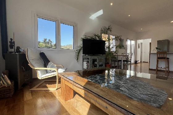 Villa in Pedreguer zu verkaufen, Woongedeelte 137 m², Bouwjaar 2015, Zustand gepflegt, + Ofen, Klimaanlage, Grondstuk 403 m², 2 Slaapkamers, 2 Badkamers, Pool, ref.: RG-0124-13
