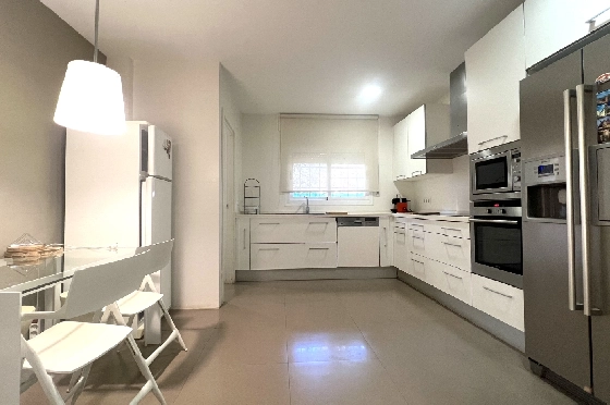 Villa in Denia(Las Rotas) zu verkaufen, Woongedeelte 280 m², Bouwjaar 1989, Zustand gepflegt, + Zentralheizung, Grondstuk 1150 m², 5 Slaapkamers, 4 Badkamers, Pool, ref.: SC-T0424-13