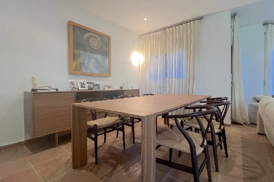 Villa in Denia(Las Rotas) zu verkaufen, Woongedeelte 280 m², Bouwjaar 1989, Zustand gepflegt, + Zentralheizung, Grondstuk 1150 m², 5 Slaapkamers, 4 Badkamers, Pool, ref.: SC-T0424-16