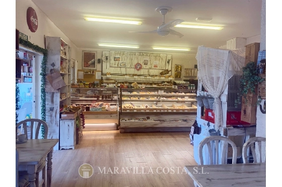 Investition in Javea zu verkaufen, Woongedeelte 140 m², Klimaanlage, Pool, ref.: MV-2503-1