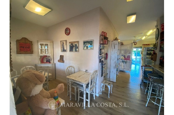 Investition in Javea zu verkaufen, Woongedeelte 140 m², Klimaanlage, Pool, ref.: MV-2503-7