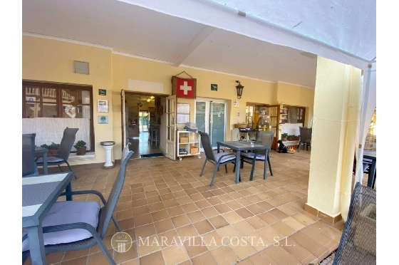 Investition in Javea zu verkaufen, Woongedeelte 140 m², Klimaanlage, Pool, ref.: MV-2503-8