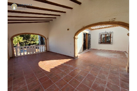 Villa in Javea zu verkaufen, Woongedeelte 176 m², Bouwjaar 1980, Klimaanlage, Grondstuk 1606 m², 3 Slaapkamers, 3 Badkamers, Pool, ref.: MV-M-2510-18