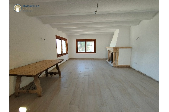 Villa in Javea zu verkaufen, Woongedeelte 176 m², Bouwjaar 1980, Klimaanlage, Grondstuk 1606 m², 3 Slaapkamers, 3 Badkamers, Pool, ref.: MV-M-2510-22