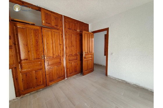Villa in Javea zu verkaufen, Woongedeelte 176 m², Bouwjaar 1980, Klimaanlage, Grondstuk 1606 m², 3 Slaapkamers, 3 Badkamers, Pool, ref.: MV-M-2510-31