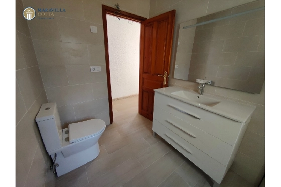 Villa in Javea zu verkaufen, Woongedeelte 176 m², Bouwjaar 1980, Klimaanlage, Grondstuk 1606 m², 3 Slaapkamers, 3 Badkamers, Pool, ref.: MV-M-2510-38