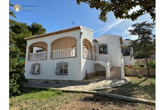 Villa in Javea zu verkaufen, Woongedeelte 176 m², Bouwjaar 1980, Klimaanlage, Grondstuk 1606 m², 3 Slaapkamers, 3 Badkamers, Pool, ref.: MV-M-2510-4