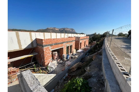 Villa in Denia zu verkaufen, Woongedeelte 176 m², Bouwjaar 2023, Klimaanlage, Grondstuk 1514 m², 3 Slaapkamers, 3 Badkamers, Pool, ref.: BI-DE.H-008-21