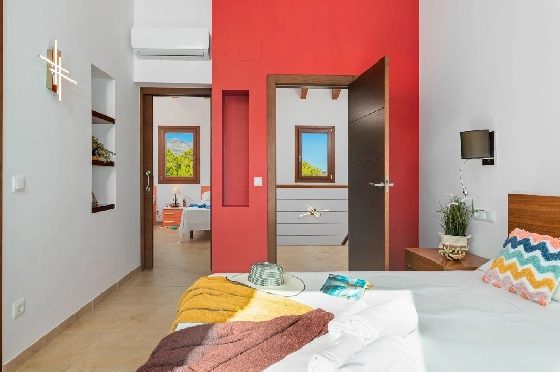 Finca in Benissa zu verkaufen, Woongedeelte 310 m², Bouwjaar 2010, Klimaanlage, Grondstuk 10030 m², 4 Slaapkamers, 3 Badkamers, Pool, ref.: BI-CA.F-001-27