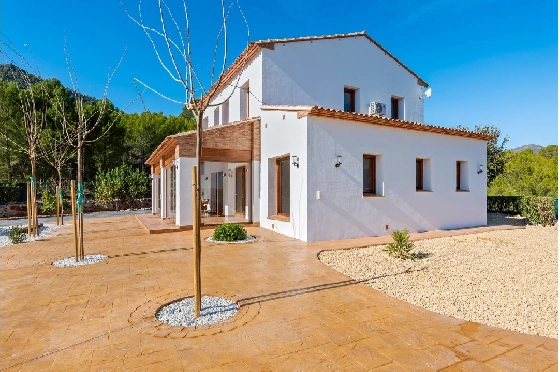 Finca in Benissa zu verkaufen, Woongedeelte 310 m², Bouwjaar 2010, Klimaanlage, Grondstuk 10030 m², 4 Slaapkamers, 3 Badkamers, Pool, ref.: BI-CA.F-001-32