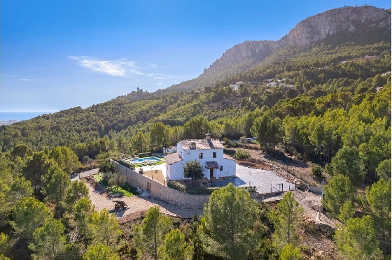 Finca in Benissa zu verkaufen, Woongedeelte 310 m², Bouwjaar 2010, Klimaanlage, Grondstuk 10030 m², 4 Slaapkamers, 3 Badkamers, Pool, ref.: BI-CA.F-001-36