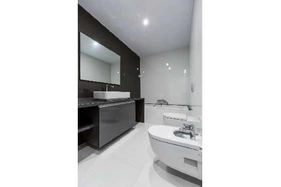 Villa in Moraira(Moravit) zu verkaufen, Woongedeelte 559 m², Bouwjaar 2016, Klimaanlage, Grondstuk 1132 m², 4 Slaapkamers, 5 Badkamers, Pool, ref.: BI-MT.H-798-27