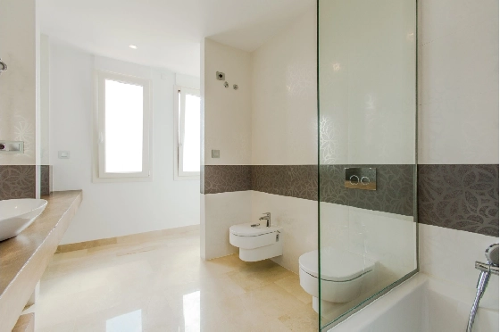 Villa in Moraira(Moravit) zu verkaufen, Woongedeelte 559 m², Bouwjaar 2016, Klimaanlage, Grondstuk 1132 m², 4 Slaapkamers, 5 Badkamers, Pool, ref.: BI-MT.H-798-33