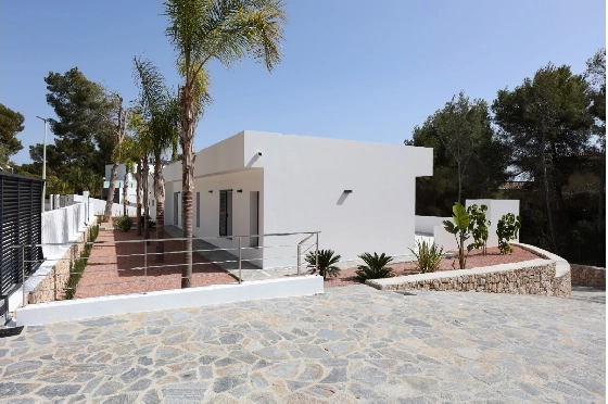 Villa in Benissa(La Fustera) zu verkaufen, Woongedeelte 299 m², Bouwjaar 2024, Klimaanlage, Grondstuk 950 m², 4 Slaapkamers, 3 Badkamers, Pool, ref.: BI-BE.H-909-16