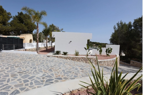 Villa in Benissa(La Fustera) zu verkaufen, Woongedeelte 299 m², Bouwjaar 2024, Klimaanlage, Grondstuk 950 m², 4 Slaapkamers, 3 Badkamers, Pool, ref.: BI-BE.H-909-35