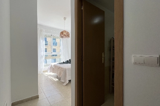 Apartment in Denia zur Ferienvermietung, Woongedeelte 86 m², Bouwjaar 2006, Zustand modernisiert, + Zentralheizung, Klimaanlage, Grondstuk 46 m², 2 Slaapkamers, 2 Badkamers, Pool, ref.: T-0324-12