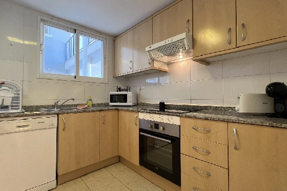 Apartment in Denia zur Ferienvermietung, Woongedeelte 86 m², Bouwjaar 2006, Zustand modernisiert, + Zentralheizung, Klimaanlage, Grondstuk 46 m², 2 Slaapkamers, 2 Badkamers, Pool, ref.: T-0324-17