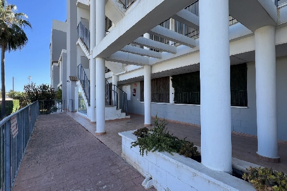 Apartment in Denia zur Ferienvermietung, Woongedeelte 86 m², Bouwjaar 2006, Zustand modernisiert, + Zentralheizung, Klimaanlage, Grondstuk 46 m², 2 Slaapkamers, 2 Badkamers, Pool, ref.: T-0324-23