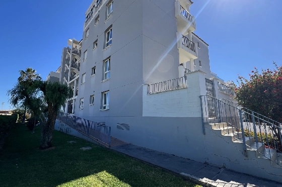 Apartment in Denia zur Ferienvermietung, Woongedeelte 86 m², Bouwjaar 2006, Zustand modernisiert, + Zentralheizung, Klimaanlage, Grondstuk 46 m², 2 Slaapkamers, 2 Badkamers, Pool, ref.: T-0324-26