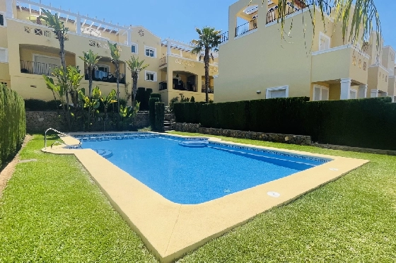 Reihenhaus in Denia-La Sella(La Sella) zu verkaufen, Woongedeelte 92 m², Bouwjaar 2002, Klimaanlage, Grondstuk 64 m², 2 Slaapkamers, 2 Badkamers, Pool, ref.: JS-0924-1