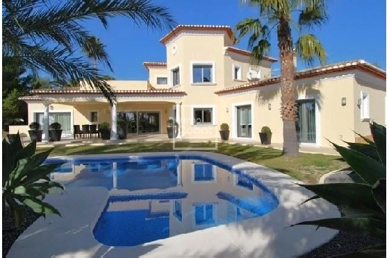 Villa in Benissa(Benissa) zu verkaufen, Woongedeelte 464 m², Klimaanlage, Grondstuk 1131 m², 4 Slaapkamers, 4 Badkamers, Pool, ref.: COB-1869-10535-1