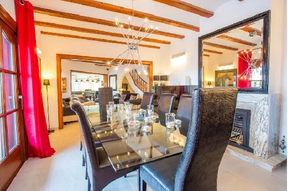 Villa in Calpe(Calpe) zu verkaufen, Woongedeelte 500 m², Klimaanlage, Grondstuk 3500 m², 4 Slaapkamers, 4 Badkamers, Pool, ref.: COB-2705-10535-11