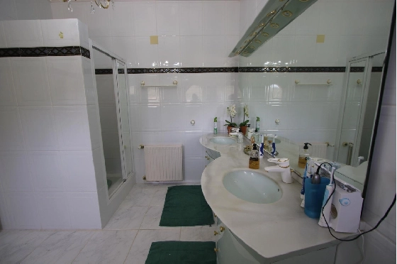 Villa in Calpe(La Canuta) zu verkaufen, Woongedeelte 609 m², Grondstuk 3102 m², 4 Slaapkamers, 4 Badkamers, Pool, ref.: COB-3330-10535-28