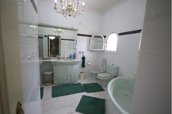 Villa in Calpe(La Canuta) zu verkaufen, Woongedeelte 609 m², Grondstuk 3102 m², 4 Slaapkamers, 4 Badkamers, Pool, ref.: COB-3330-10535-29