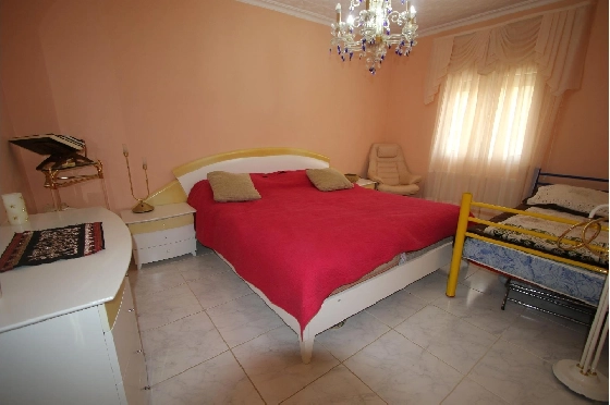Villa in Calpe(La Canuta) zu verkaufen, Woongedeelte 609 m², Grondstuk 3102 m², 4 Slaapkamers, 4 Badkamers, Pool, ref.: COB-3330-10535-36