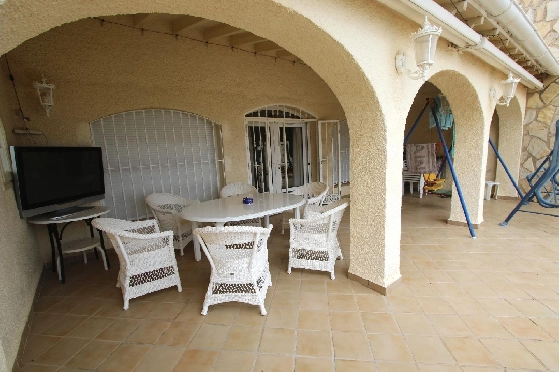 Villa in Calpe(La Canuta) zu verkaufen, Woongedeelte 609 m², Grondstuk 3102 m², 4 Slaapkamers, 4 Badkamers, Pool, ref.: COB-3330-10535-41