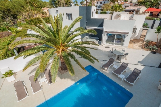Villa in Benissa(San Jaime) zu verkaufen, Woongedeelte 240 m², Klimaanlage, 6 Slaapkamers, 3 Badkamers, Pool, ref.: COB-3449-10535-1