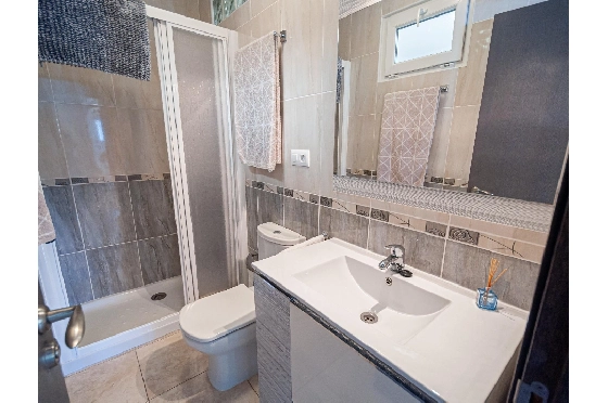 Villa in Benissa(San Jaime) zu verkaufen, Woongedeelte 240 m², Klimaanlage, 6 Slaapkamers, 3 Badkamers, Pool, ref.: COB-3449-10535-20