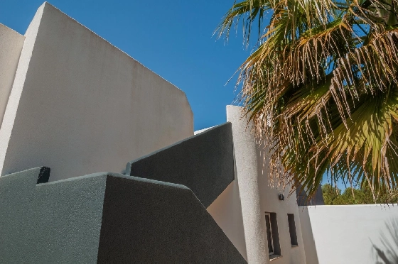 Villa in Benissa(San Jaime) zu verkaufen, Woongedeelte 240 m², Klimaanlage, 6 Slaapkamers, 3 Badkamers, Pool, ref.: COB-3449-10535-25