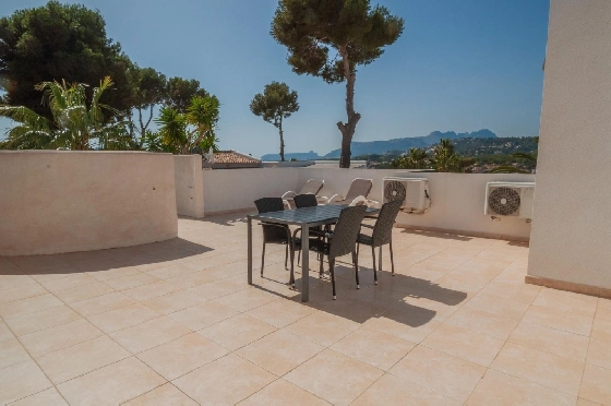 Villa in Benissa(San Jaime) zu verkaufen, Woongedeelte 240 m², Klimaanlage, 6 Slaapkamers, 3 Badkamers, Pool, ref.: COB-3449-10535-26