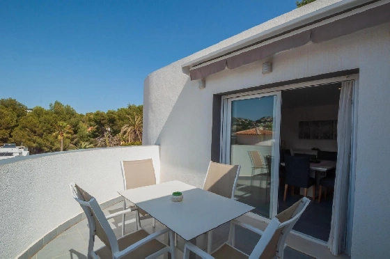 Villa in Benissa(San Jaime) zu verkaufen, Woongedeelte 240 m², Klimaanlage, 6 Slaapkamers, 3 Badkamers, Pool, ref.: COB-3449-10535-33
