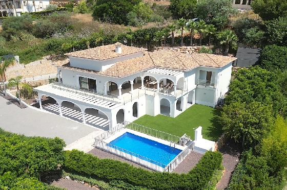 Villa in Javea(Ermita) zu verkaufen, Woongedeelte 400 m², Bouwjaar 2018, Zustand neuwertig, + Fussbodenheizung, Klimaanlage, Grondstuk 1596 m², 3 Slaapkamers, 2 Badkamers, Pool, ref.: AS-0624-1