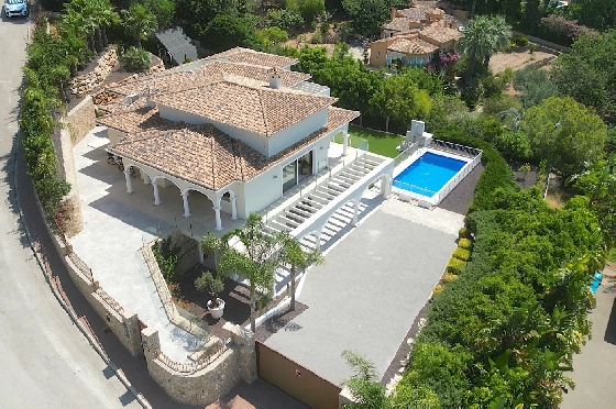 Villa in Javea(Ermita) zu verkaufen, Woongedeelte 400 m², Bouwjaar 2018, Zustand neuwertig, + Fussbodenheizung, Klimaanlage, Grondstuk 1596 m², 3 Slaapkamers, 2 Badkamers, Pool, ref.: AS-0624-2