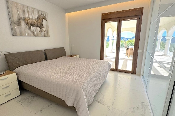 Villa in Javea(Ermita) zu verkaufen, Woongedeelte 400 m², Bouwjaar 2018, Zustand neuwertig, + Fussbodenheizung, Klimaanlage, Grondstuk 1596 m², 3 Slaapkamers, 2 Badkamers, Pool, ref.: AS-0624-24