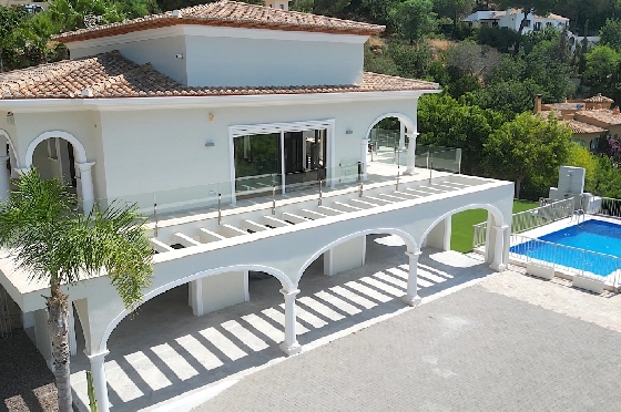 Villa in Javea(Ermita) zu verkaufen, Woongedeelte 400 m², Bouwjaar 2018, Zustand neuwertig, + Fussbodenheizung, Klimaanlage, Grondstuk 1596 m², 3 Slaapkamers, 2 Badkamers, Pool, ref.: AS-0624-46