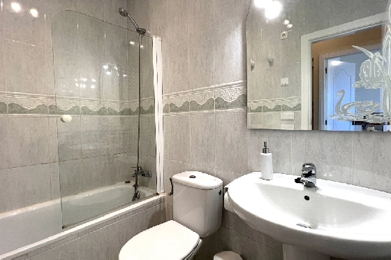 Reihenhaus-Mitte in Pedreguer(Monte Pedreguer) zu verkaufen, Woongedeelte 90 m², Bouwjaar 2002, Zustand gepflegt, + KLIMA, Klimaanlage, Grondstuk 109 m², 2 Slaapkamers, 1 Badkamers, Pool, ref.: AS-0724-13