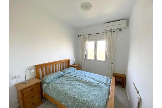 Reihenhaus-Mitte in Pedreguer(Monte Pedreguer) zu verkaufen, Woongedeelte 90 m², Bouwjaar 2002, Zustand gepflegt, + KLIMA, Klimaanlage, Grondstuk 109 m², 2 Slaapkamers, 1 Badkamers, Pool, ref.: AS-0724-20