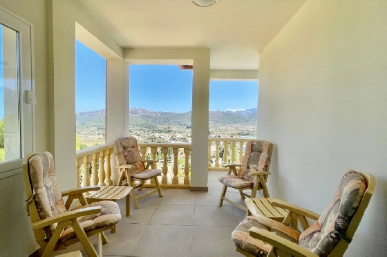 Villa in Alcalali zu verkaufen, Woongedeelte 429 m², Bouwjaar 2022, + Fussbodenheizung, Klimaanlage, Grondstuk 1468 m², 7 Slaapkamers, 4 Badkamers, Pool, ref.: PV-141-01982P-18