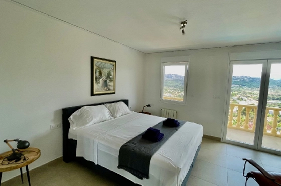 Villa in Alcalali zu verkaufen, Woongedeelte 429 m², Bouwjaar 2022, + Fussbodenheizung, Klimaanlage, Grondstuk 1468 m², 7 Slaapkamers, 4 Badkamers, Pool, ref.: PV-141-01982P-19