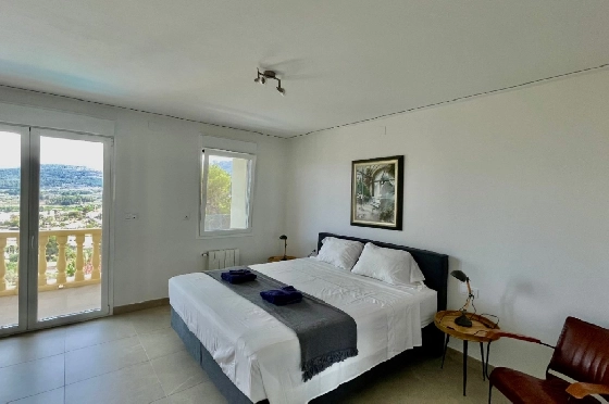 Villa in Alcalali zu verkaufen, Woongedeelte 429 m², Bouwjaar 2022, + Fussbodenheizung, Klimaanlage, Grondstuk 1468 m², 7 Slaapkamers, 4 Badkamers, Pool, ref.: PV-141-01982P-24