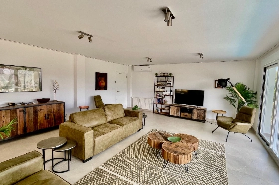 Villa in Alcalali zu verkaufen, Woongedeelte 429 m², Bouwjaar 2022, + Fussbodenheizung, Klimaanlage, Grondstuk 1468 m², 7 Slaapkamers, 4 Badkamers, Pool, ref.: PV-141-01982P-41