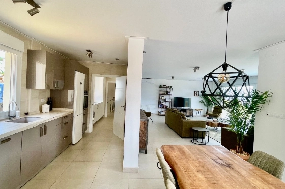 Villa in Alcalali zu verkaufen, Woongedeelte 429 m², Bouwjaar 2022, + Fussbodenheizung, Klimaanlage, Grondstuk 1468 m², 7 Slaapkamers, 4 Badkamers, Pool, ref.: PV-141-01982P-46